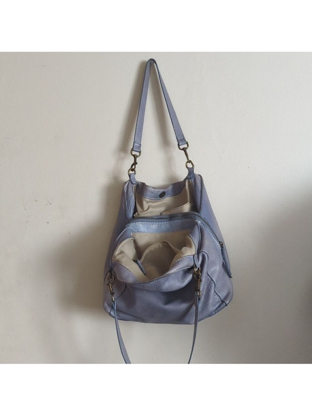 American Leather Co. Austine Triple Entry Bucket Bag - Picture 4 of 12